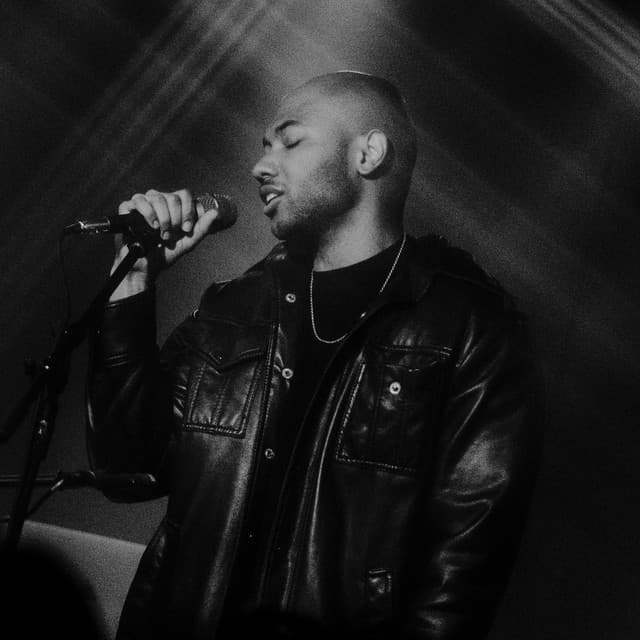 marc indigo 사진