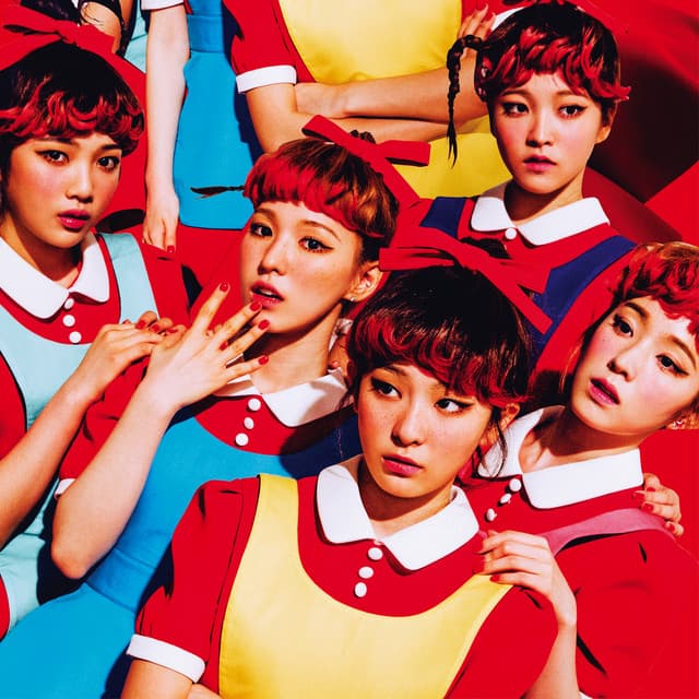 The Red - The 1st Album 커버